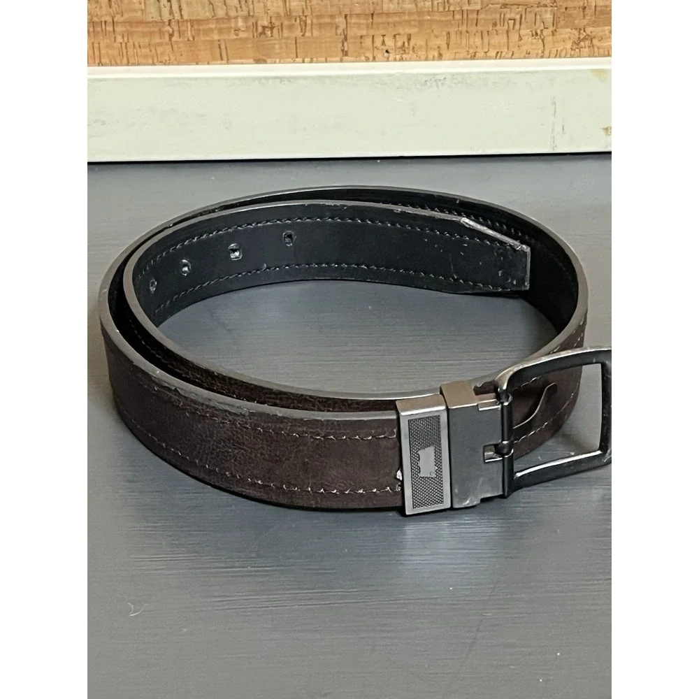 Levi's Reversible‎ Belt  31 Inch Black/Brown Excellent